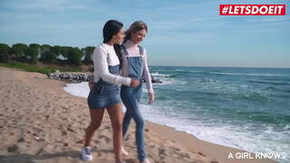 LETSDOEIT - #Apolonia Lapiedra - Тачаангуй Охид Гэж Байгаа Зэрлэг Дээр нь Шинэ Байшин