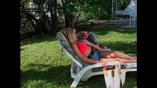 Stepmom su big boobs myli jaunų dick - Allysin Žarijų, Ashley Evans, Kandi Cox, Kianna Bradley, Mika, Rebecca Bardoux